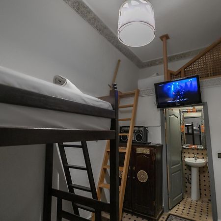 Riad Skilfo فاس المظهر الخارجي الصورة