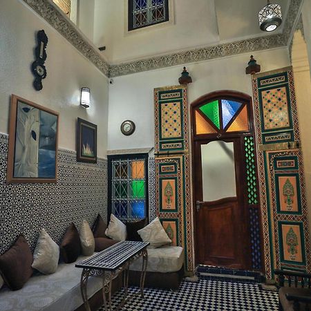 Riad Skilfo فاس المظهر الخارجي الصورة