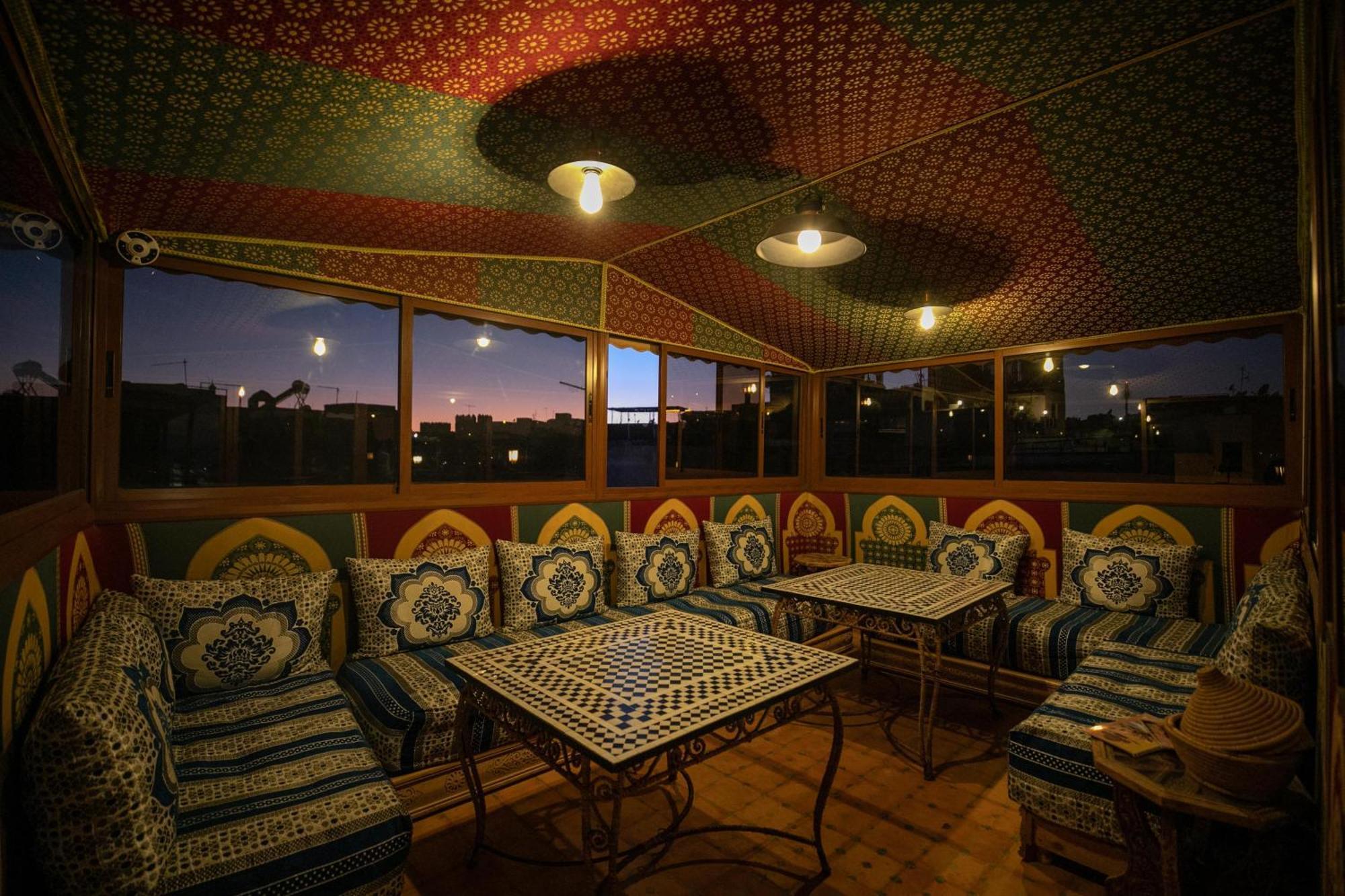 Riad Skilfo فاس المظهر الخارجي الصورة