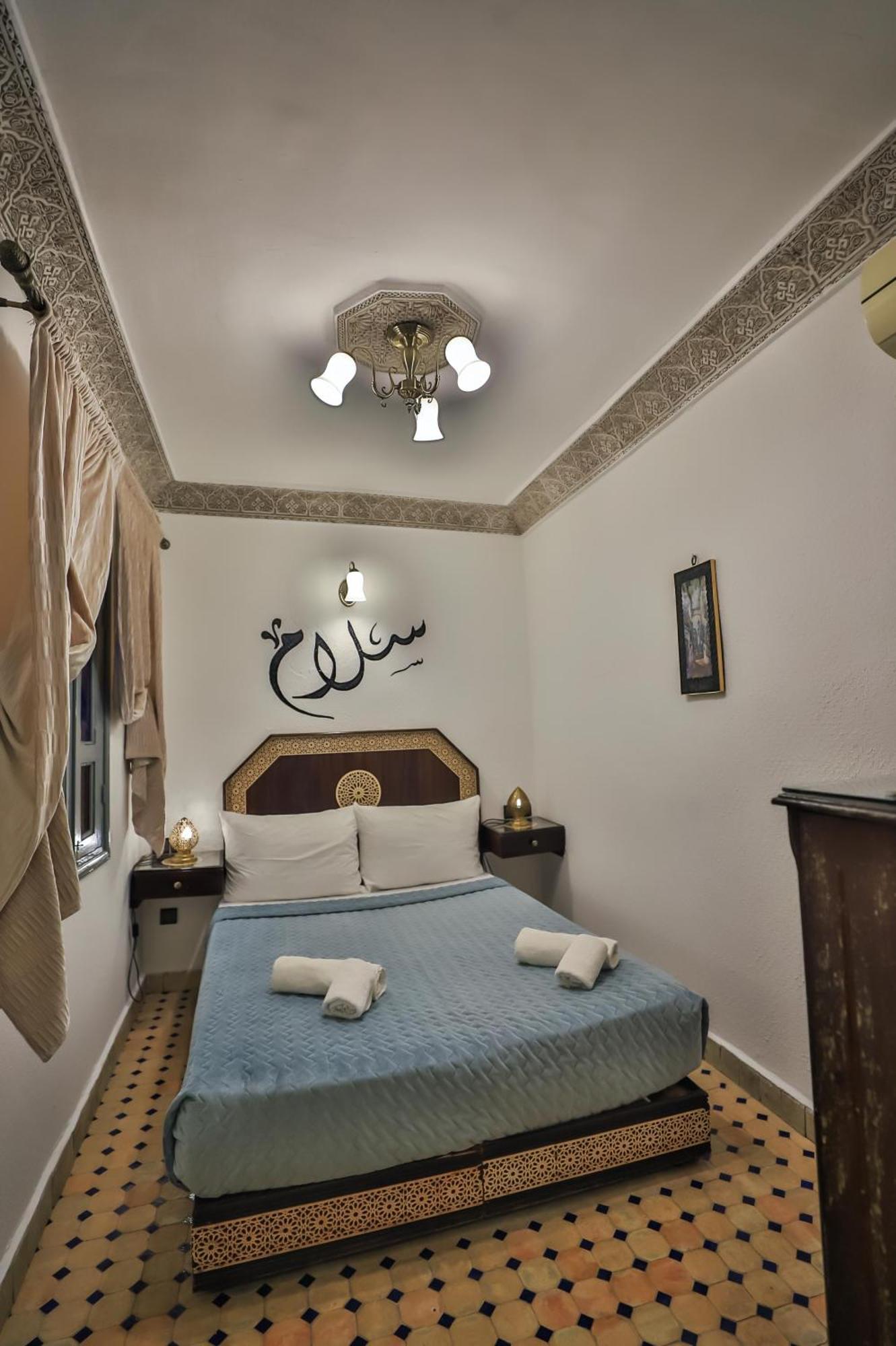Riad Skilfo فاس المظهر الخارجي الصورة
